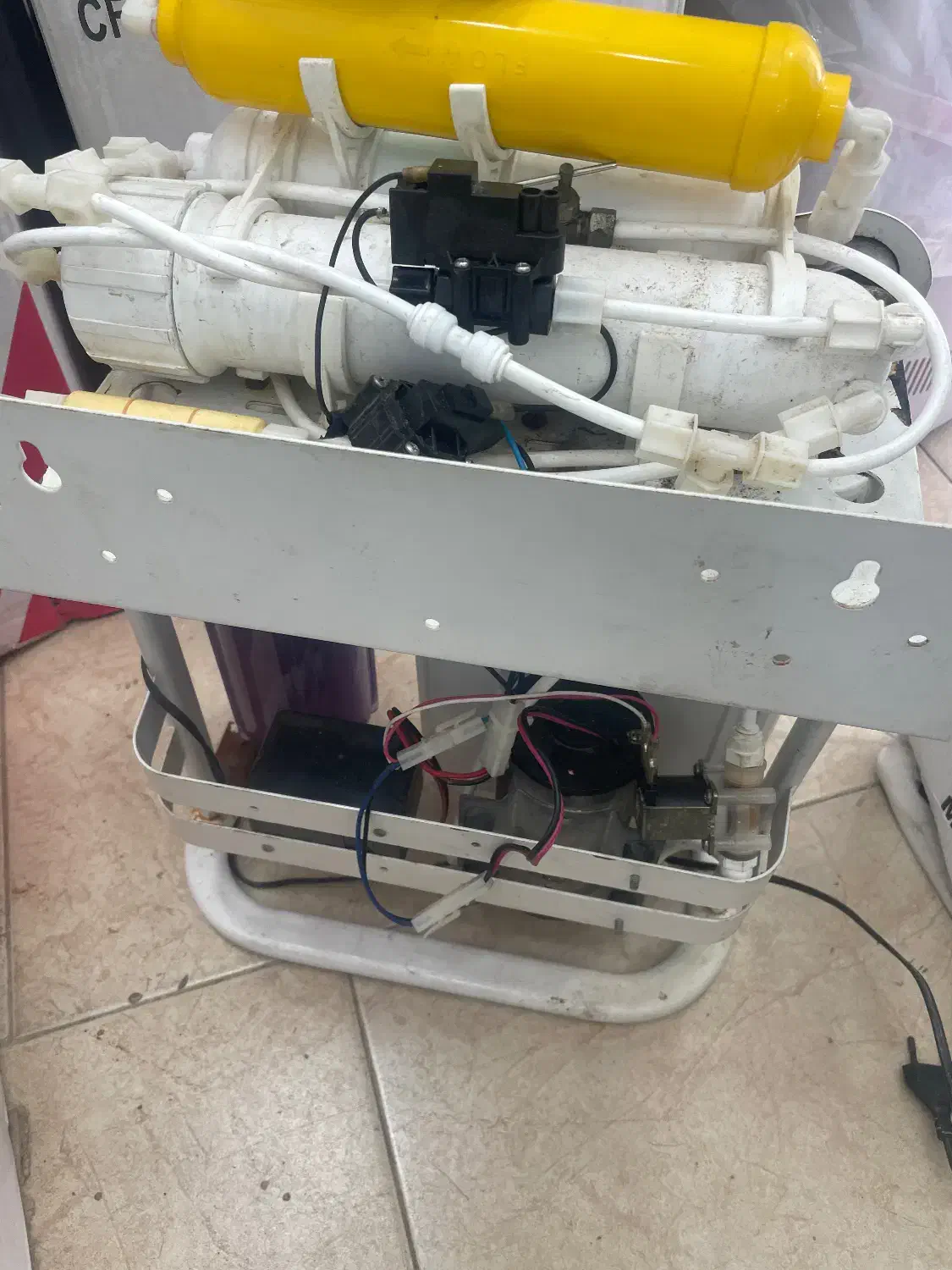 تعمیر وسرویس ونصب دوری دستگاهای تصفیه اب|خدمات پیشه و مهارت|بندرعباس, |دیوار