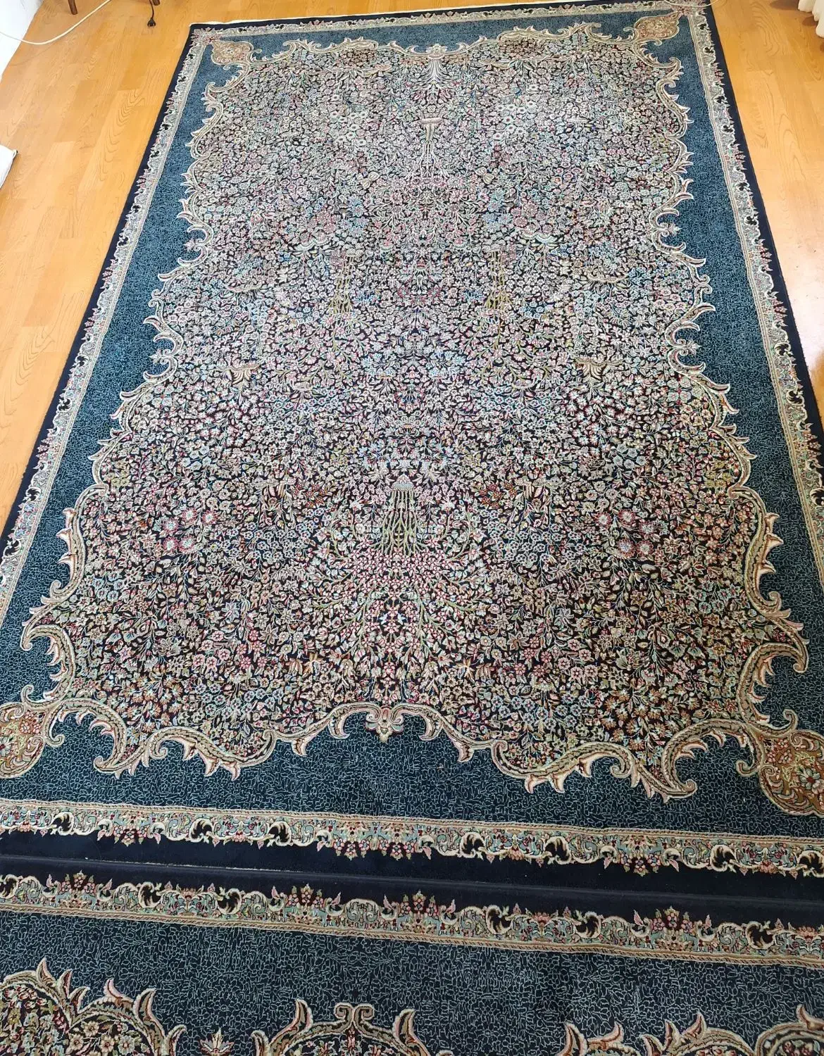 دو عدد فرش ۶ متری|فرش|ساری, |دیوار