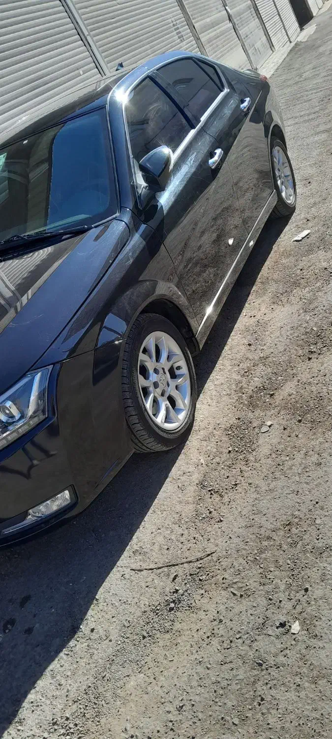 دنا پلاس توربو 6 سرعته دنده ای|خودرو سواری و وانت|چهاردانگه (تهران), |دیوار