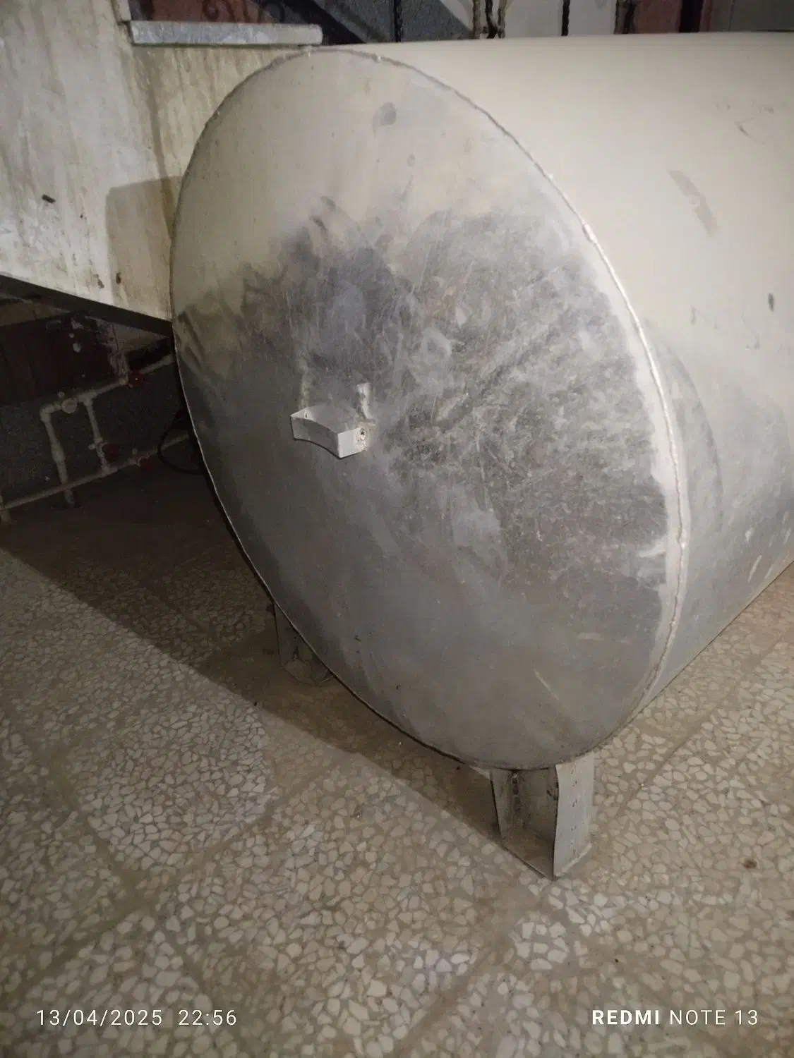 تانکر فلزی گالوانیزه ورق2/5 ضدزنگ هزارلیتری|مصالح و تجهیزات ساختمان|زاهدان, |دیوار