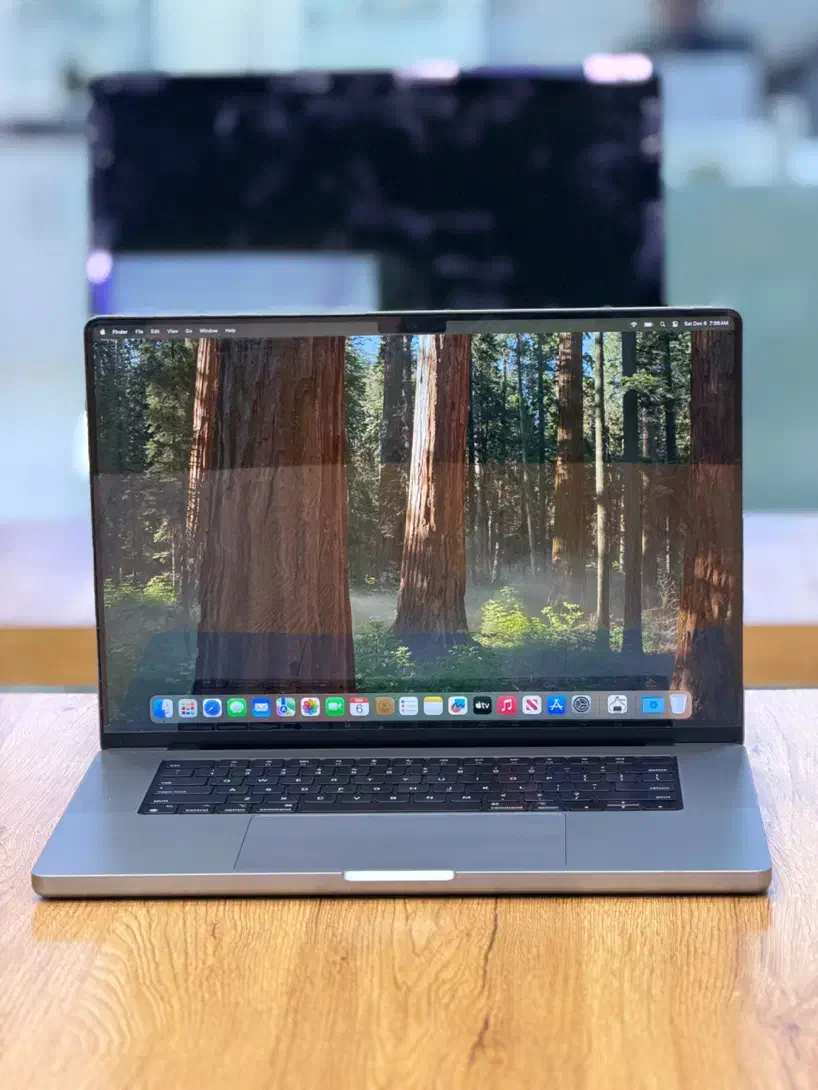مک بوک پرو ۱۶ اینچ m1-pro با ۱۶ هسته گرافیک|رایانه همراه|مشهد, ارشاد|دیوار