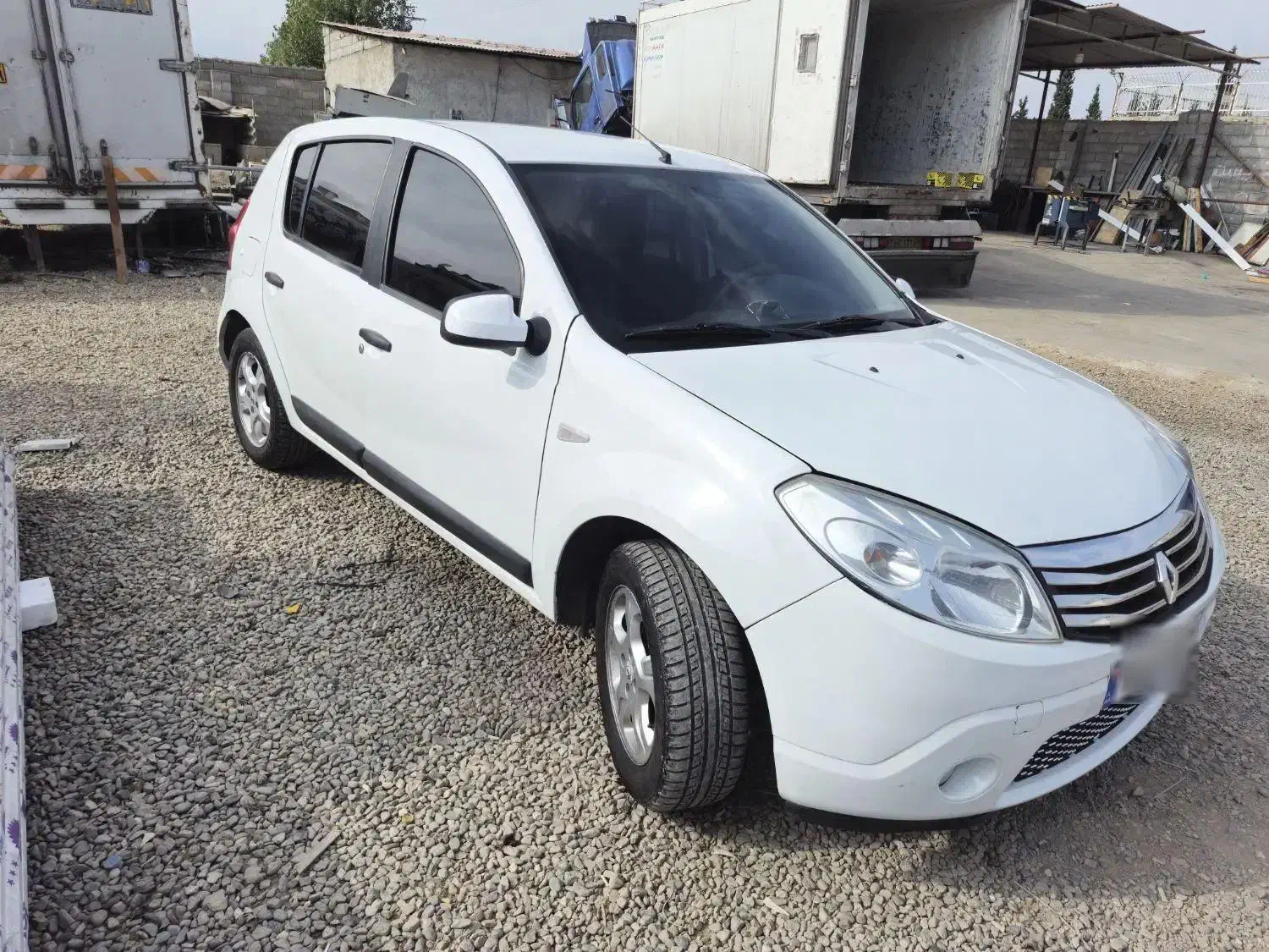 ساندرو مدل ۹۶|خودرو سواری و وانت|گرگان, |دیوار