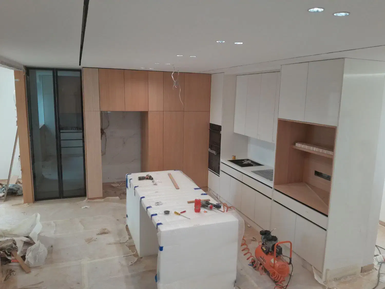 کابینت   AGT  PANOTECK  ASHAK C.PLOS|مبلمان خانگی و میز عسلی|اصفهان, هزارجریب|دیوار