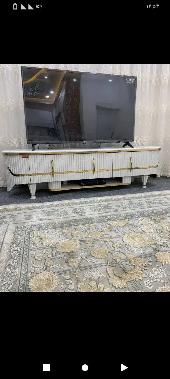 میز تلویزون و اینه قدی|میز تلویزیون|بانه, |دیوار