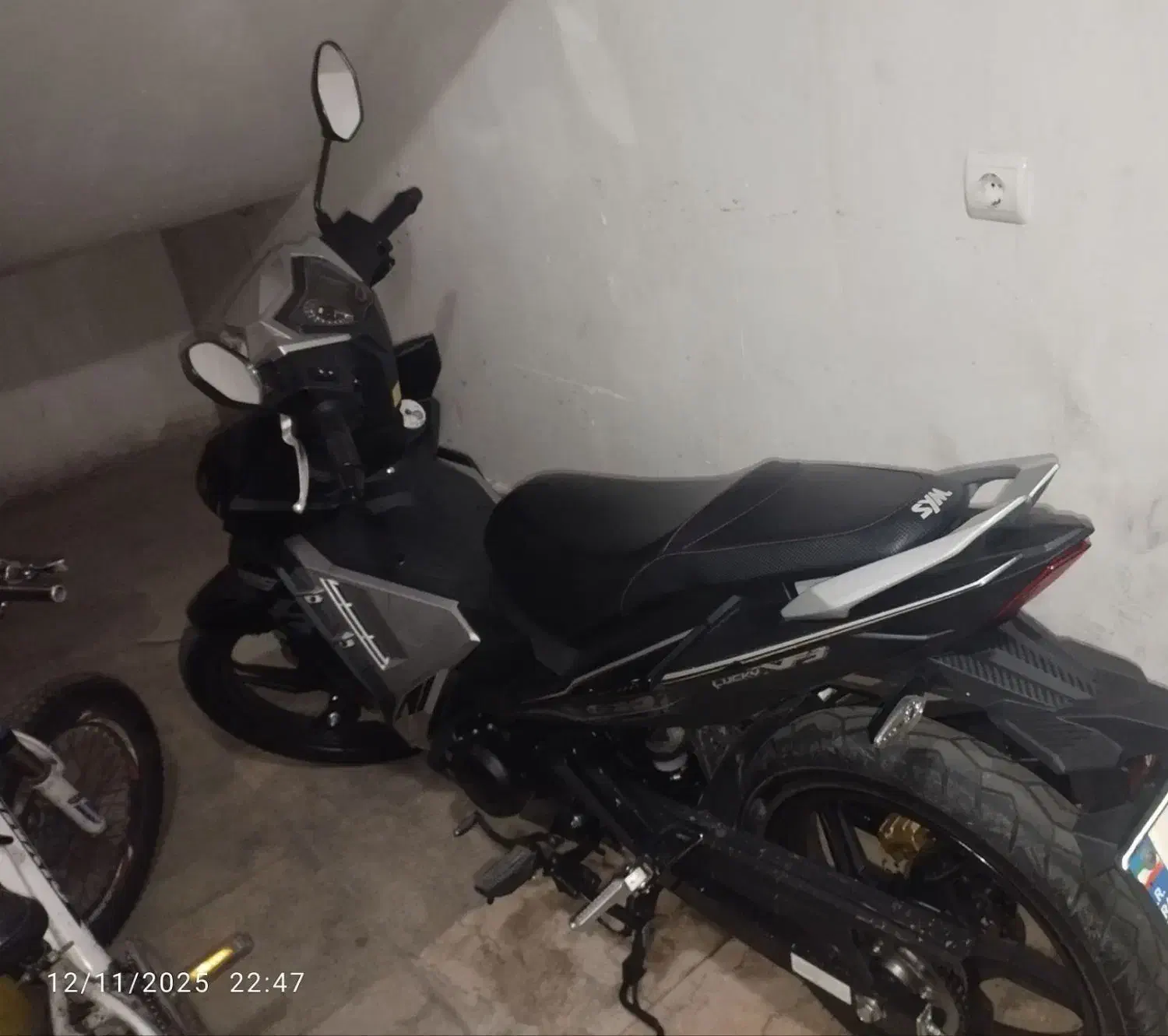 لاکی 185|موتورسیکلت|تهران, امین حضور|دیوار