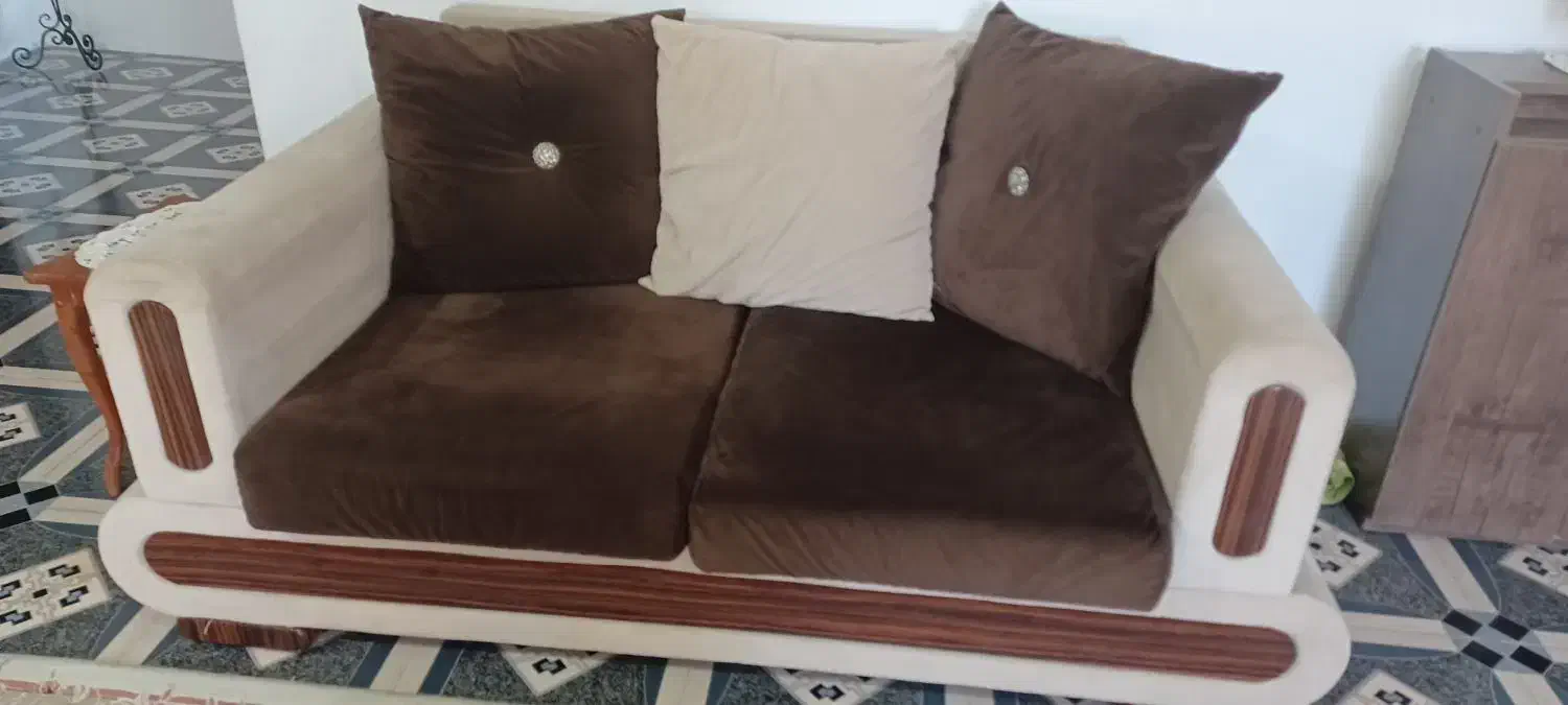 مبل ۷ نفره ترو تمیز|مبلمان خانگی و میز عسلی|آستارا, |دیوار