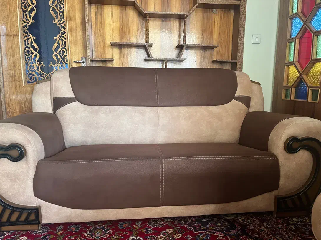 مبل راحتی هفت نفر|مبلمان خانگی و میز عسلی|اصفهان, فروردین|دیوار