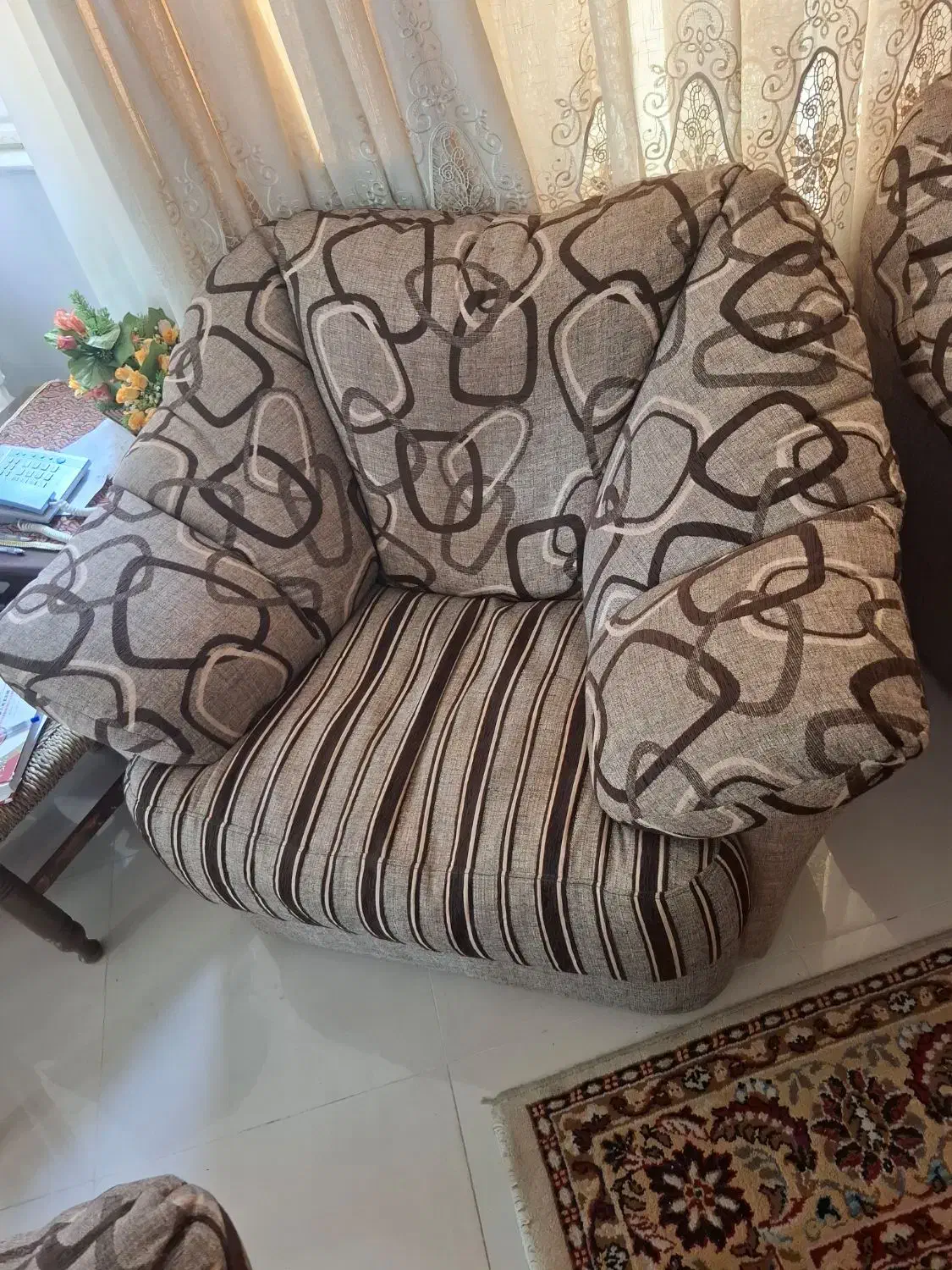 مبل مبلیران 7 نفره و میز وسط + 2 مبل تک|مبلمان خانگی و میز عسلی|ساری, |دیوار