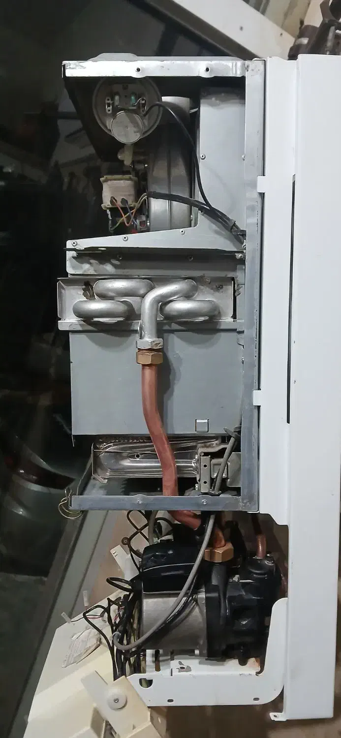 پکیج ۳۰ هزار گلدیران|آبگرمکن، پکیج، شوفاژ|تهران, المهدی|دیوار