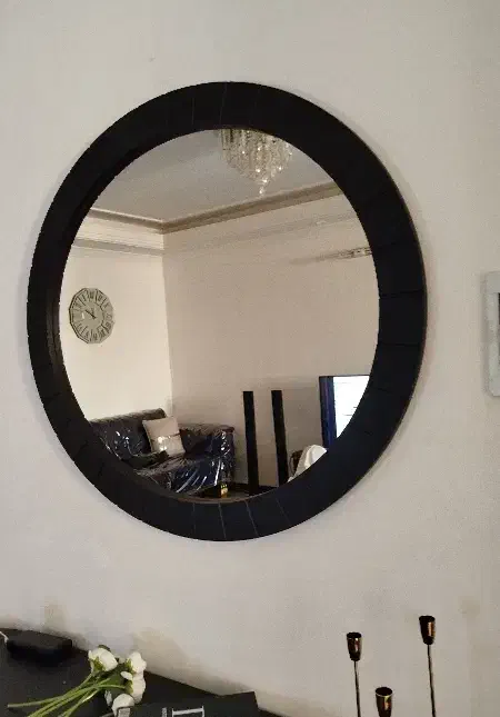 اینه مشکی|آینه|پاکدشت, حصار امیر|دیوار