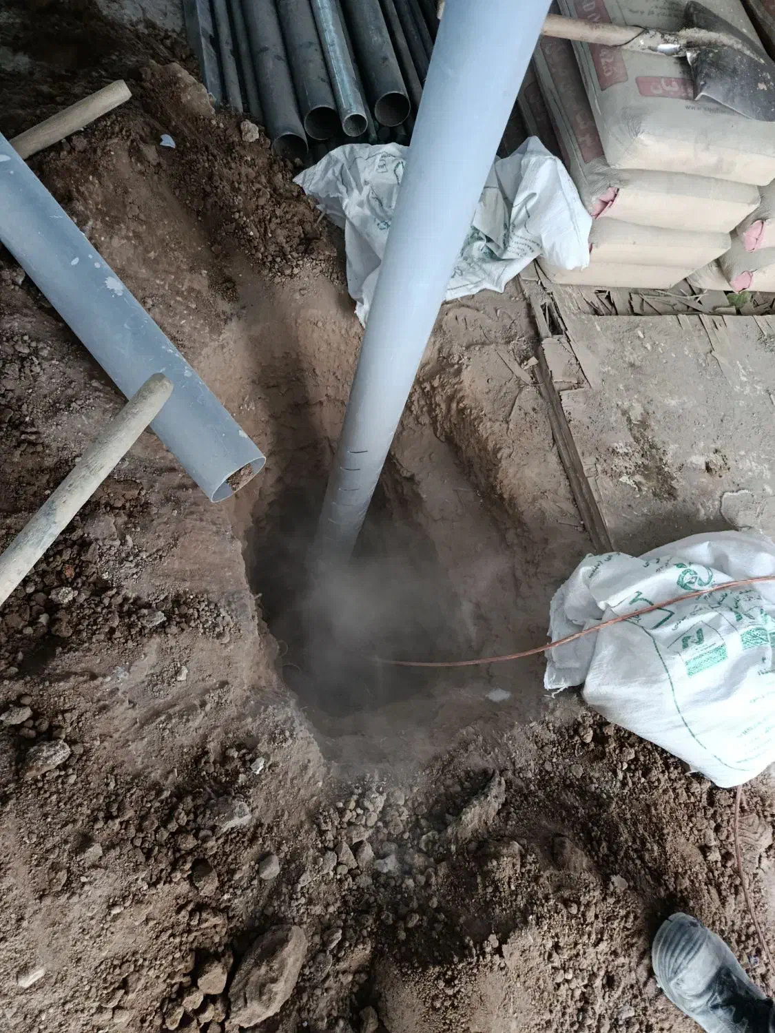 چاه ارت با تاییدیه وتابلو خازنی|خدمات پیشه و مهارت|تبریز, |دیوار