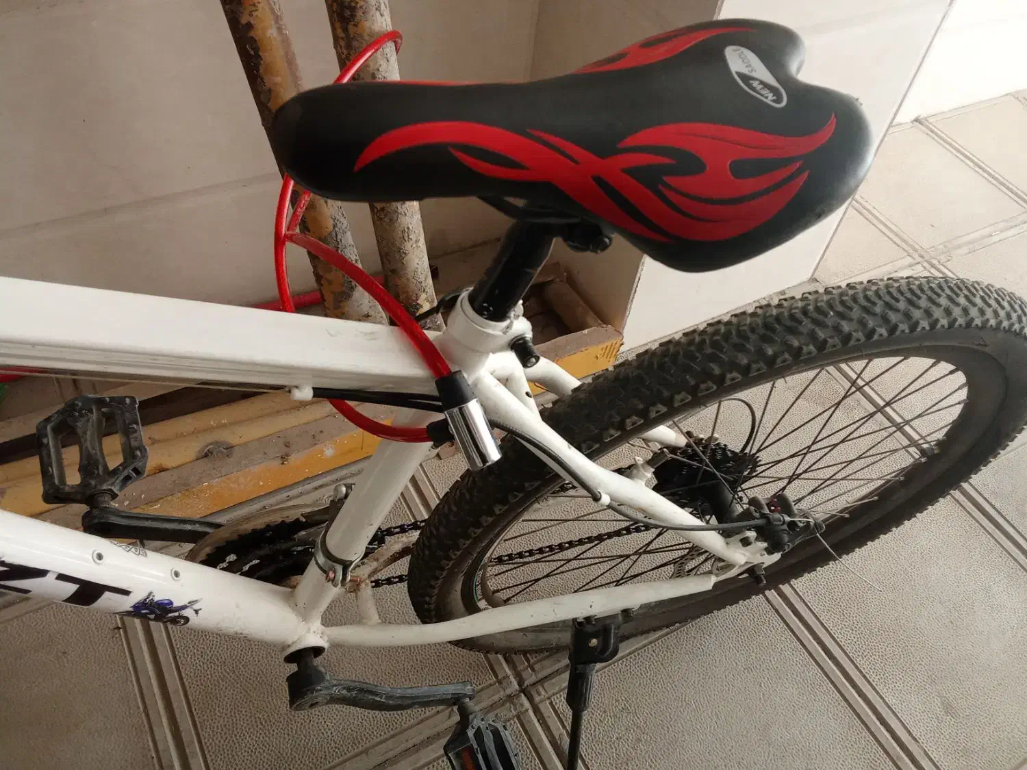 دوچرخه ۲۶ سالم فروش به دلیل نبود جا|دوچرخه، اسکیت، اسکوتر|فشاپویه, |دیوار