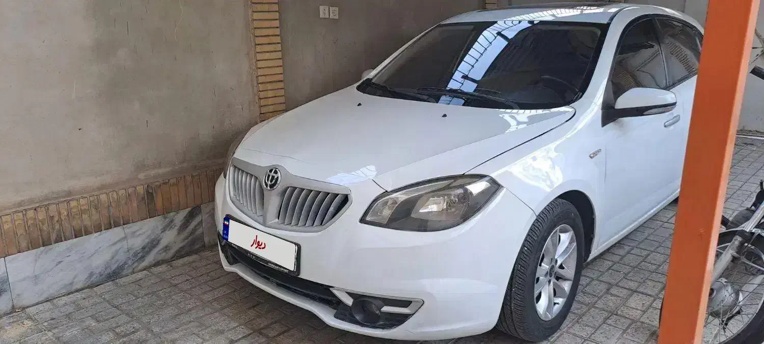 برلیانس اتومات ۳۲۰|خودرو سواری و وانت|مشهد, امامیه (شهرک غرب)|دیوار