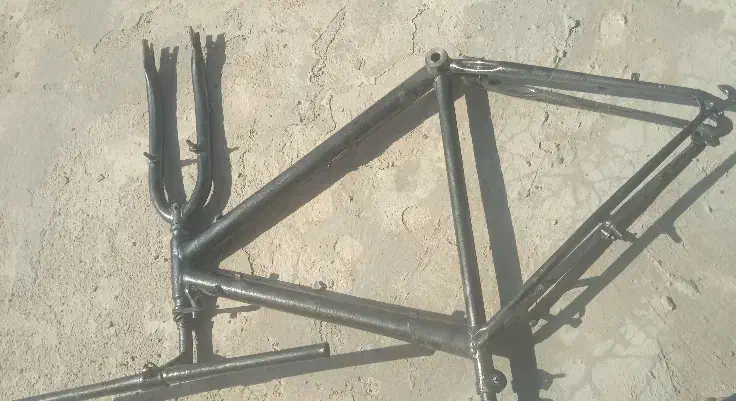 دوچرخه 26|دوچرخه، اسکیت، اسکوتر|خاش, |دیوار