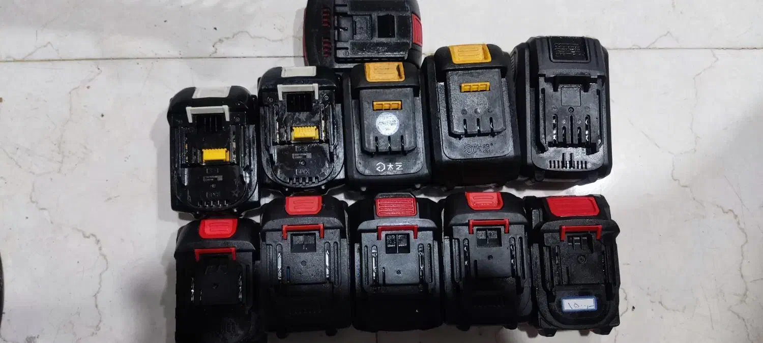 باطری دلر سنگ فرز و آبپاش شارژی  قیچی شارژی|مصالح و تجهیزات ساختمان|رباط‌کریم, شترخوار|دیوار