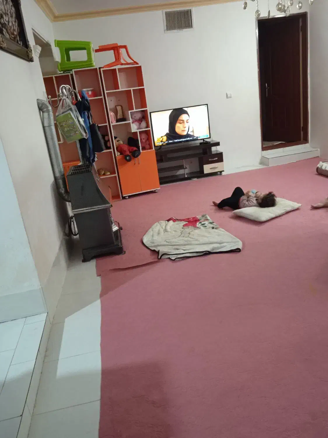 موکت|موکت|نیشابور, سرآب کوشک|دیوار