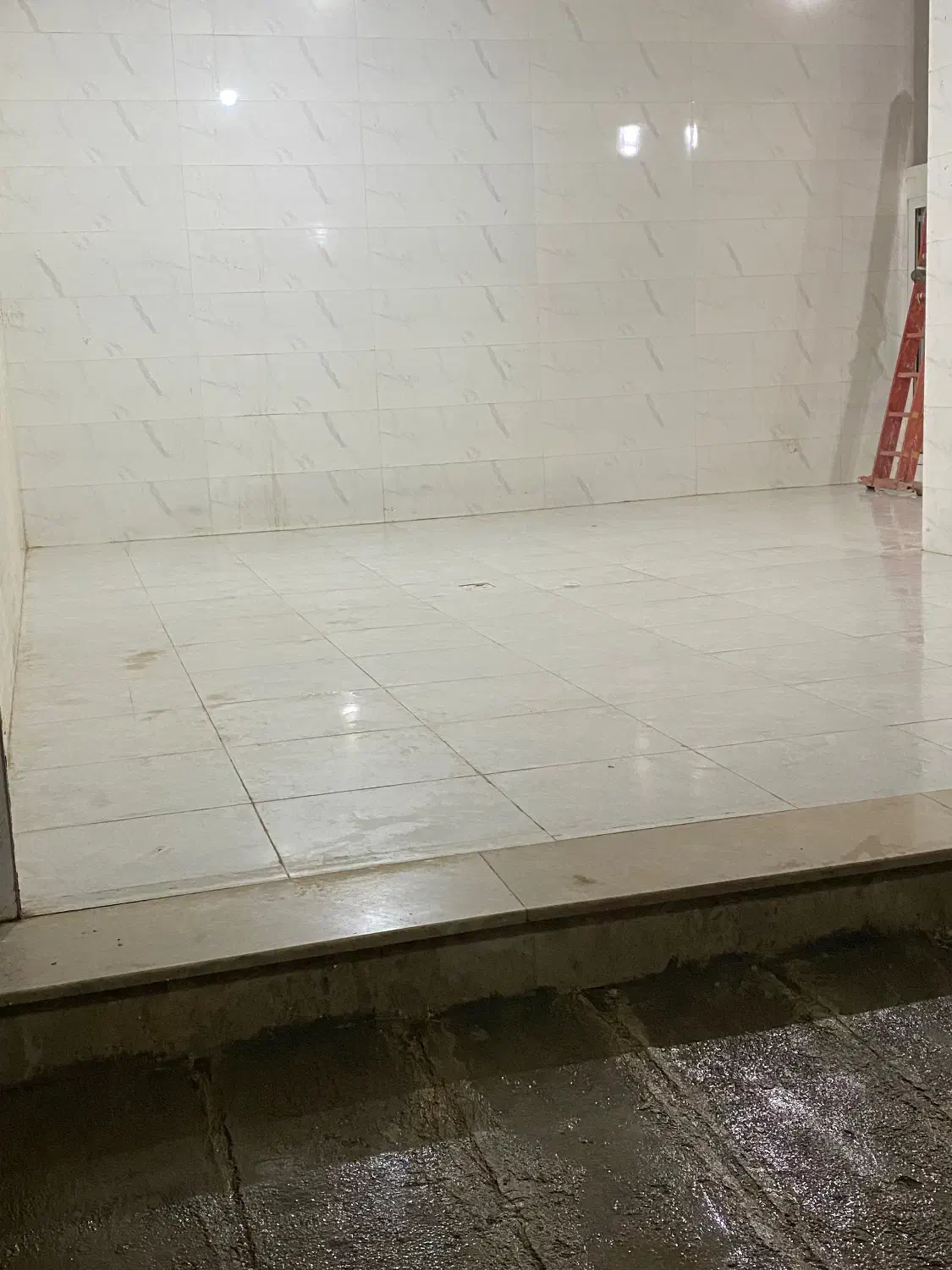 اجاره مغازه|اجارهٔ مغازه و غرفه|اقبالیه, |دیوار