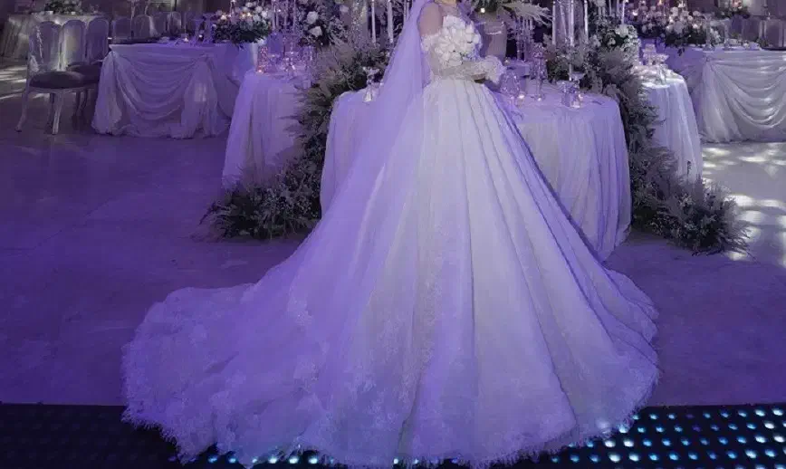 لباس عروس ( فروش فوری )|لباس|تهران, جردن|دیوار