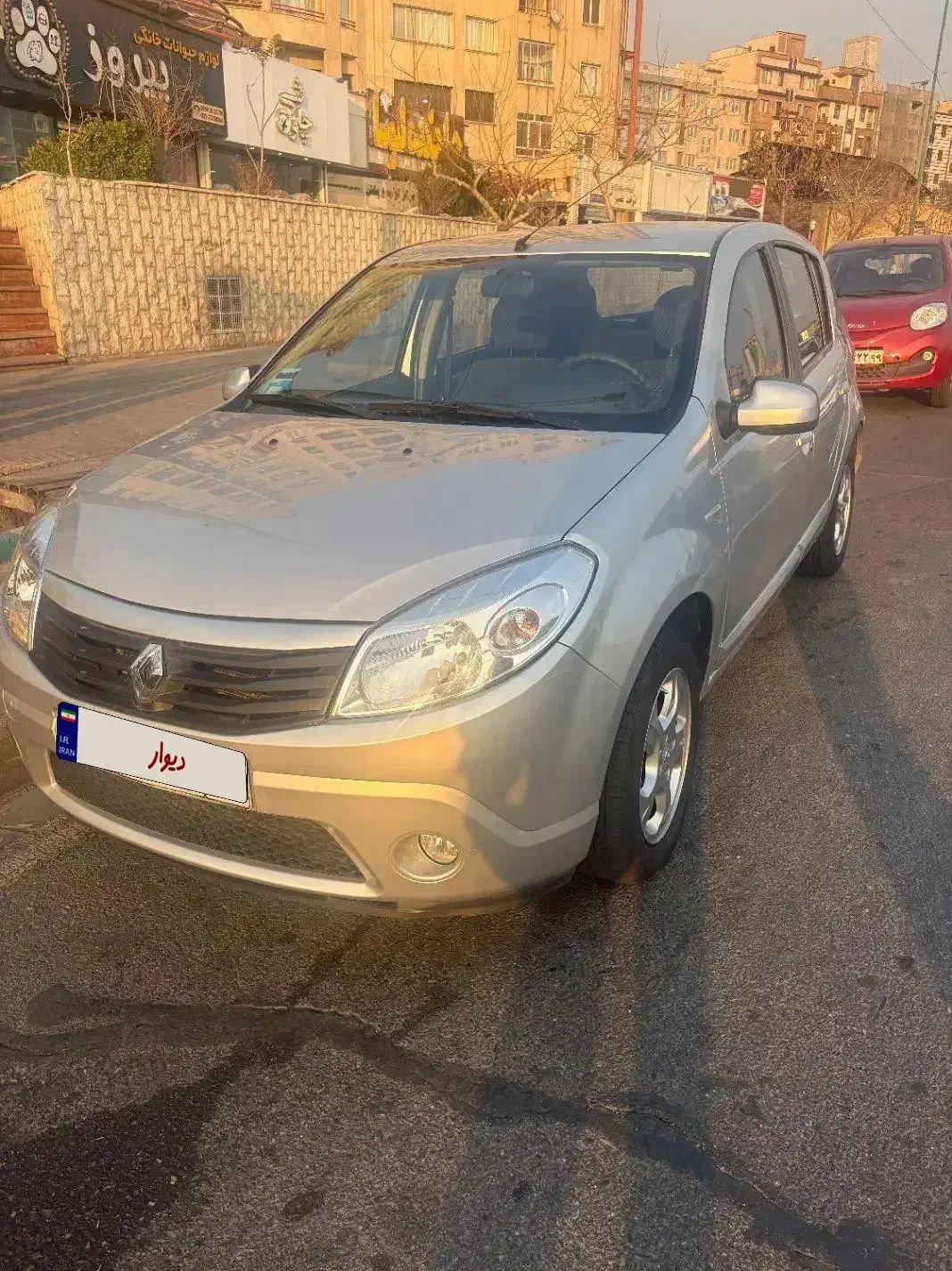 ساندرو مدل ۹۵|خودرو سواری و وانت|تهران, تهرانپارس جنوبی|دیوار