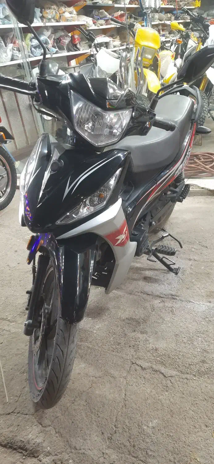 تیزپر ۴۰۲|موتورسیکلت|نیشابور, گنبد سبز|دیوار