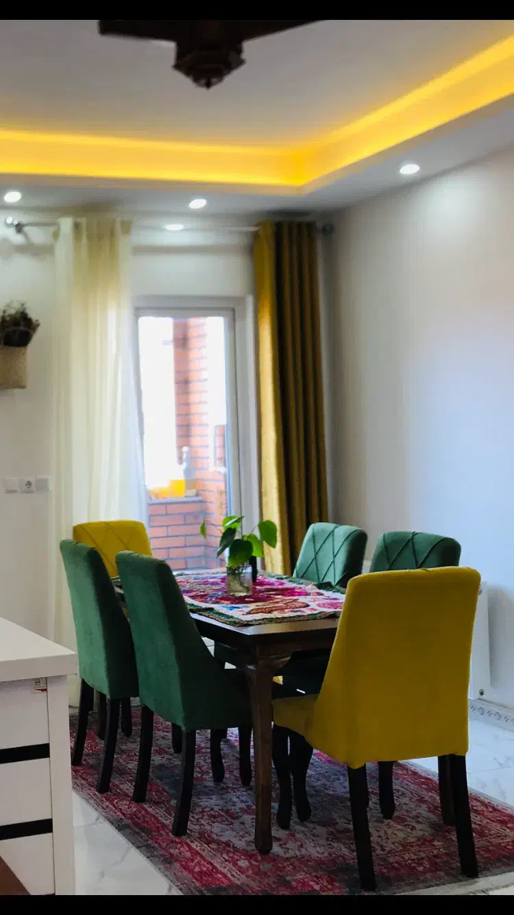 میز و صندلی ناهار خوری|میز و صندلی غذاخوری|لاهیجان, کوی خزر|دیوار