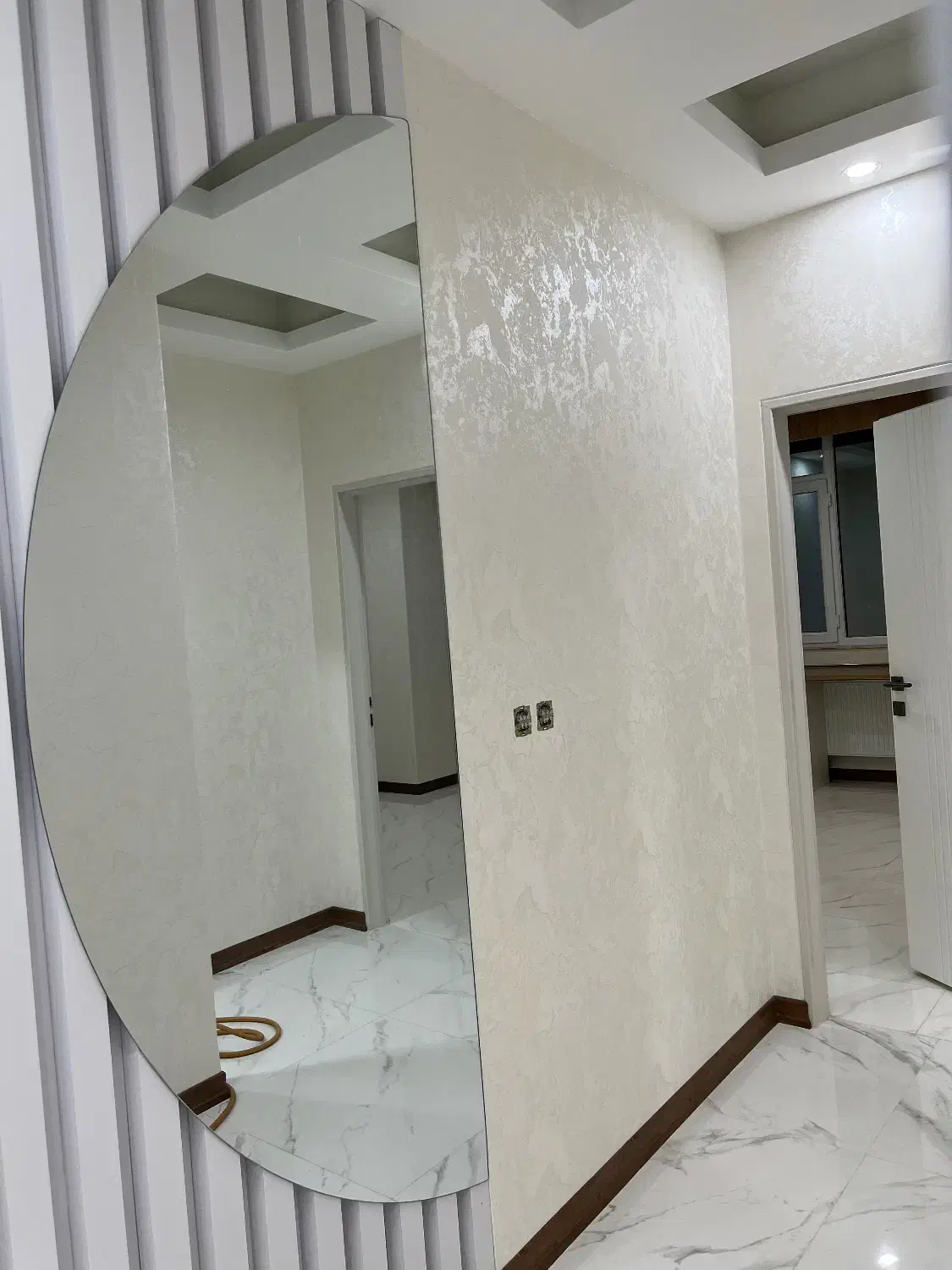 کاغذ دیواری نقاشی ساختمان کناف|خدمات پیشه و مهارت|زنجان, |دیوار