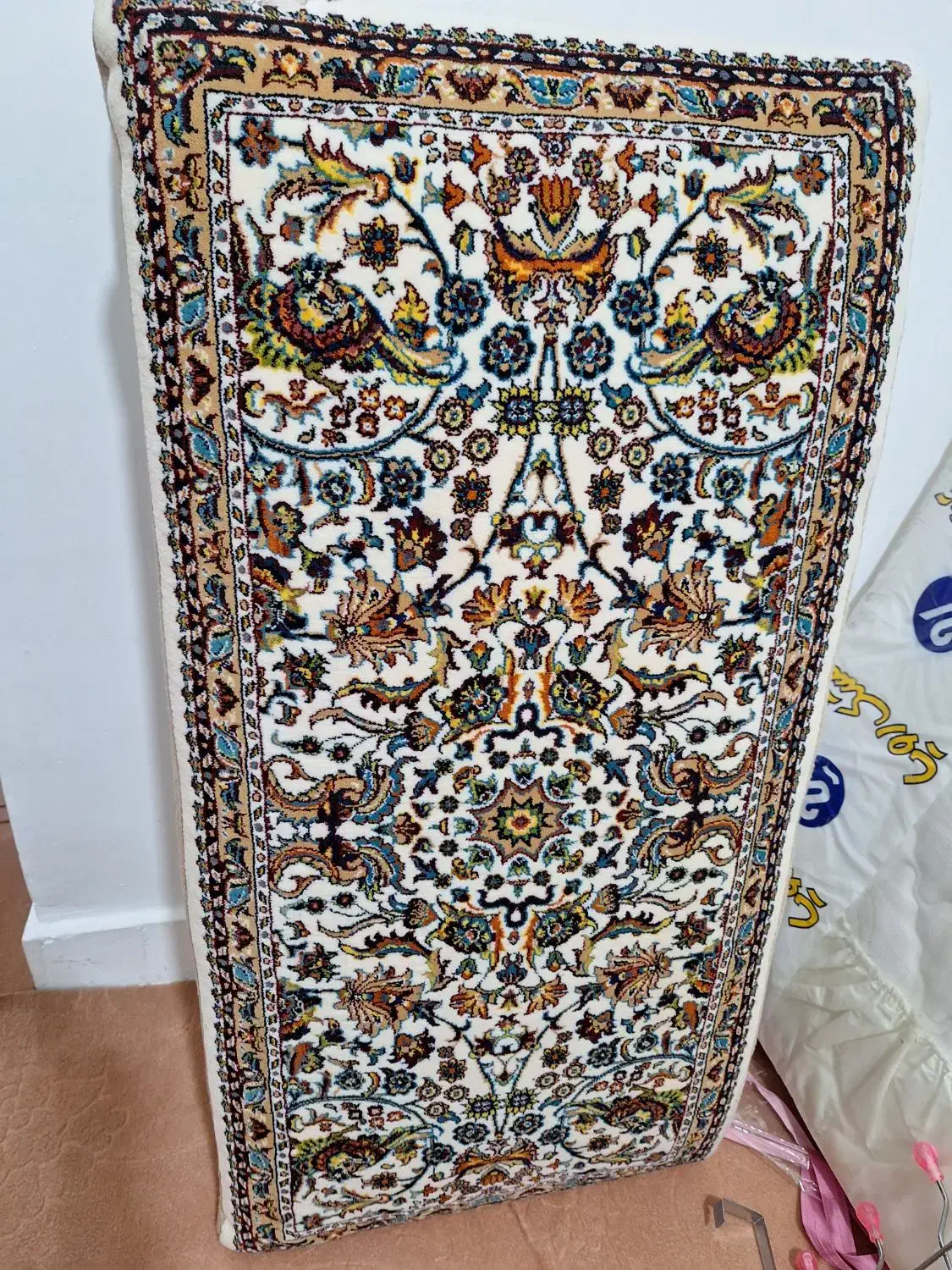 پشتی|پشتی|کرمانشاه, |دیوار