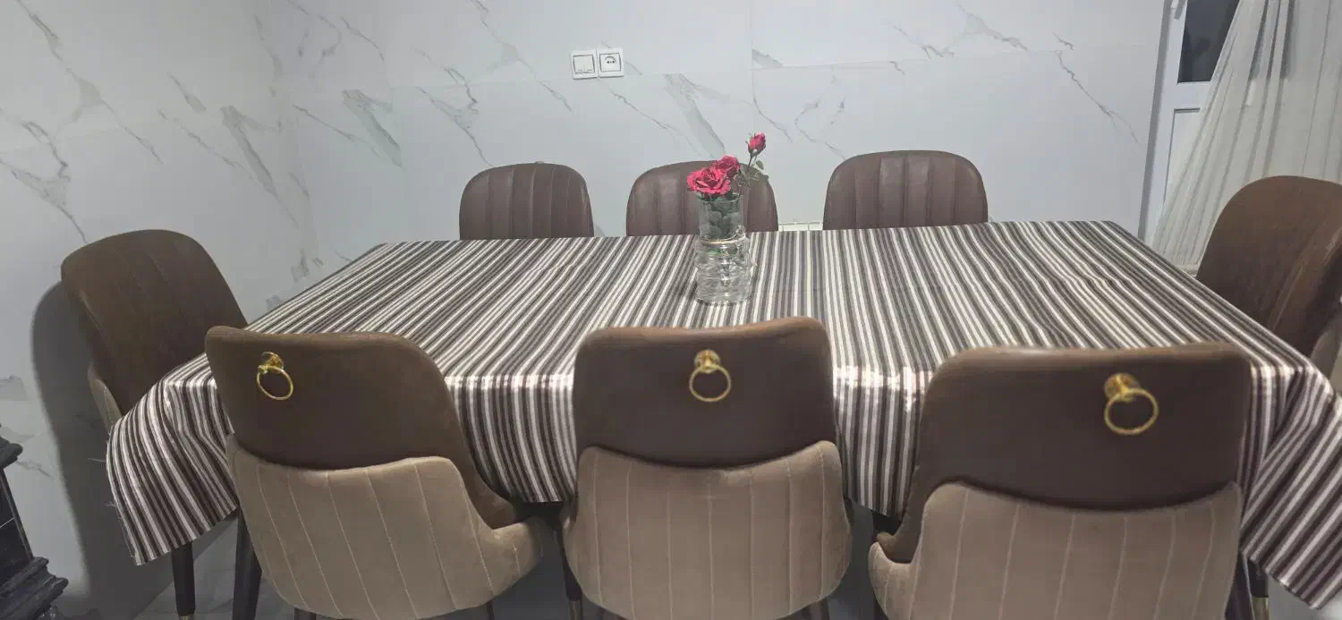 ی دست مبل ۷ نفره ومیزناهارخوری ۸ نفره|مبلمان خانگی و میز عسلی|دماوند, گیلاوند|دیوار