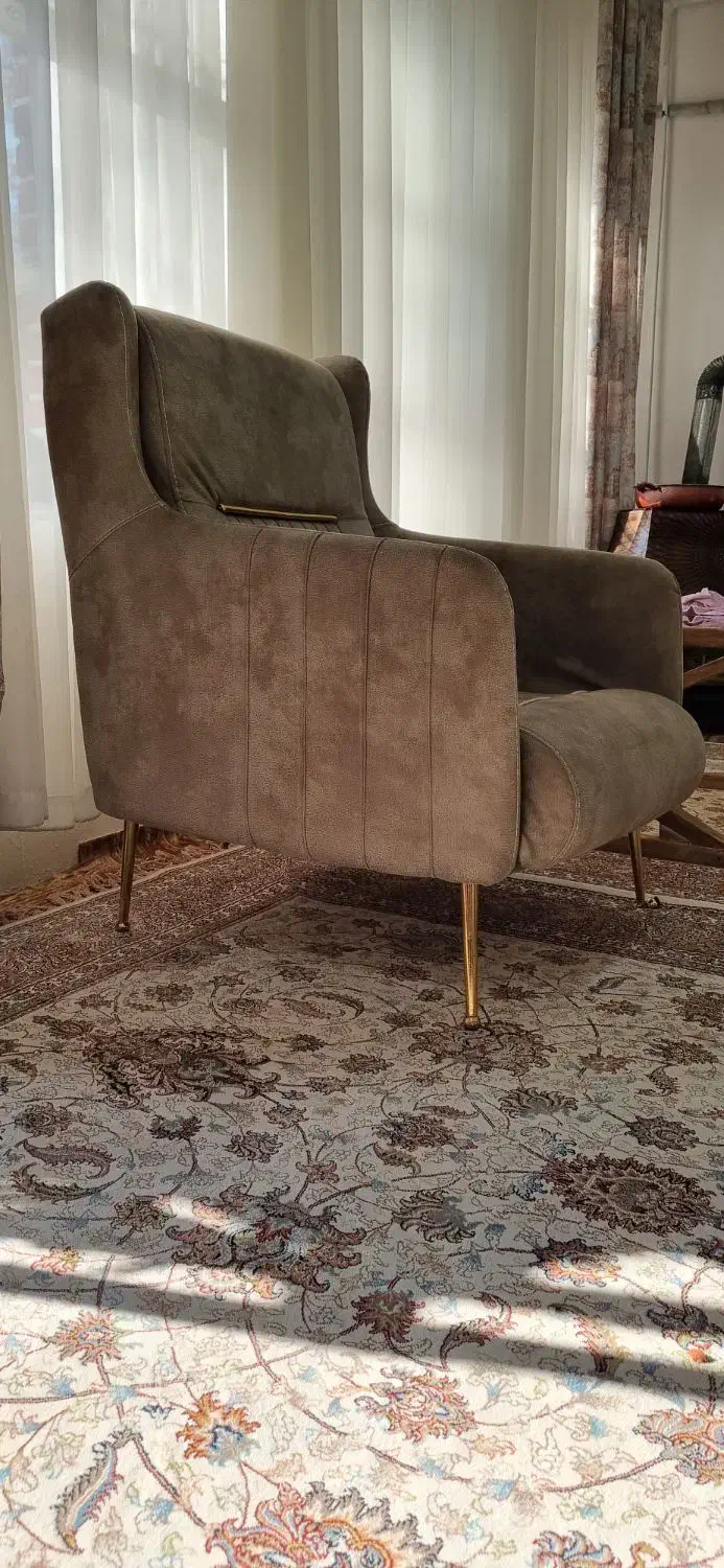 مبل تک نفره فوق العاده خوش نشین دوتا هستند|مبلمان خانگی و میز عسلی|خسروشاه, |دیوار