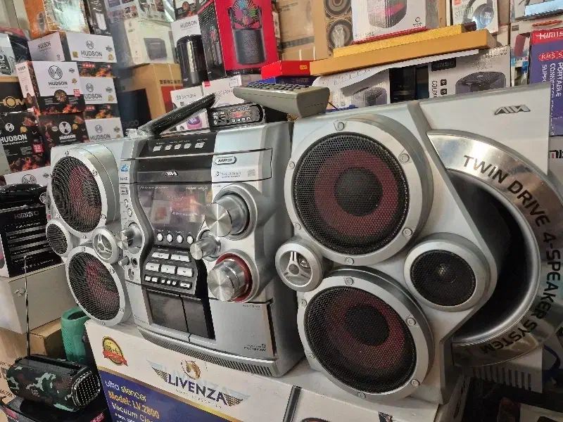 ضبط خانگی پر قدرت|سیستم صوتی خانگی|تهران, خاک سفید|دیوار