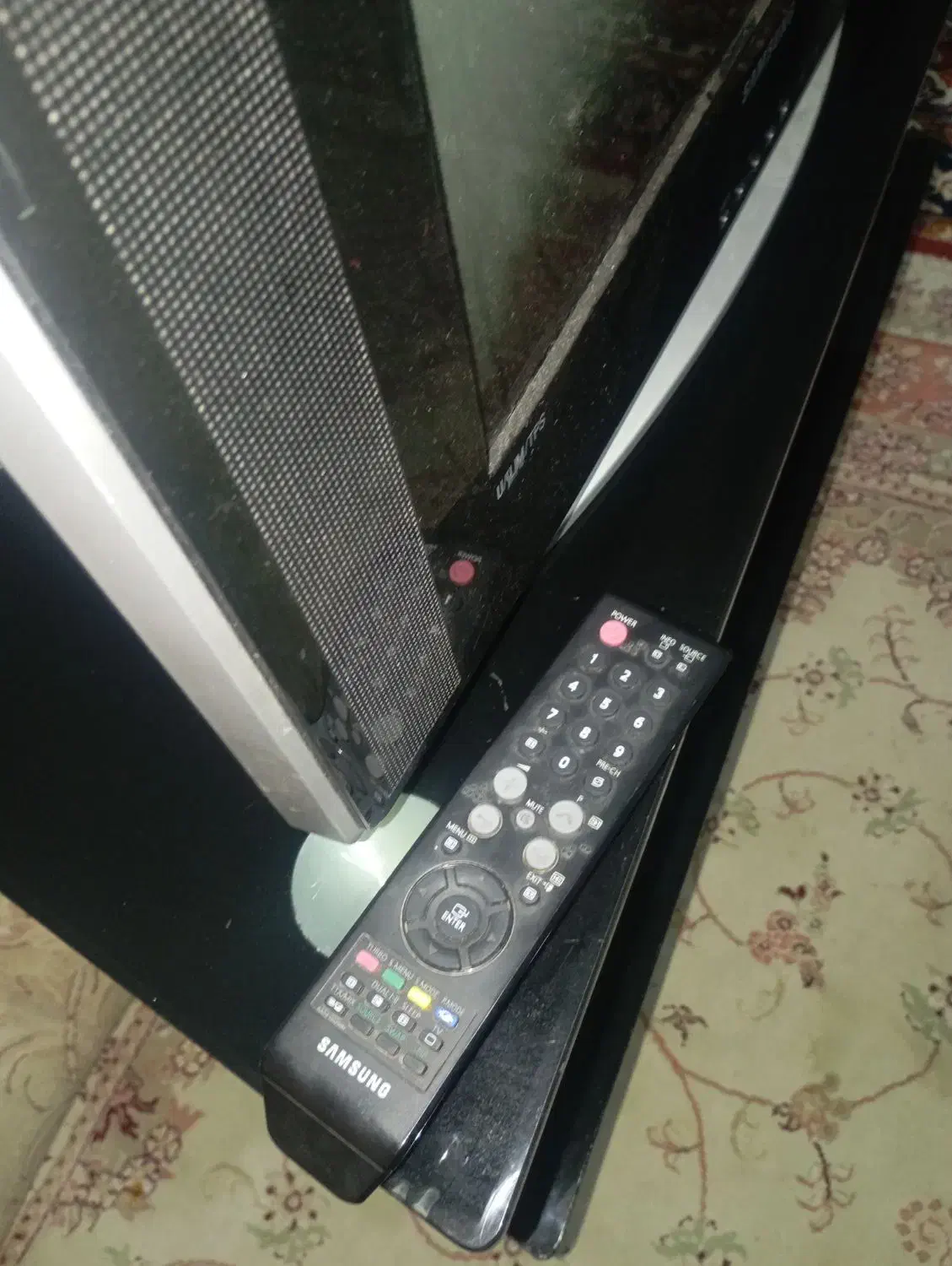 تلوزیون 24 سامسونگ|تلویزیون و پروژکتور|نظرآباد, شهرک سید جمال الدین|دیوار