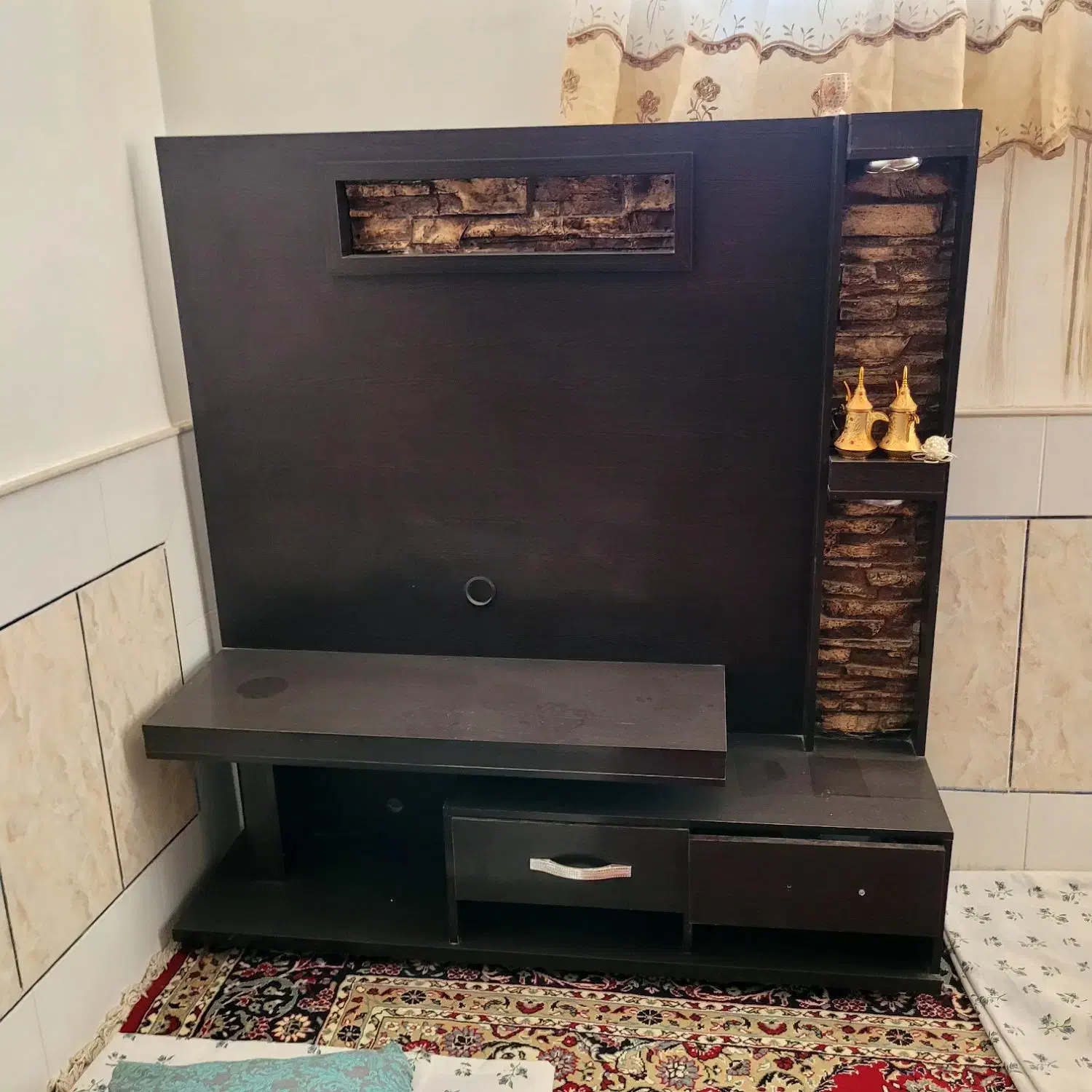 میز تی وی|میز تلویزیون|کشکوئیه, |دیوار