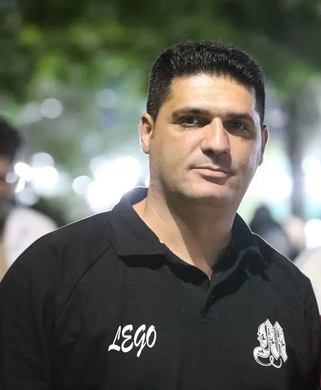 مدارک گمشده|اشیا|چهارباغ, |دیوار