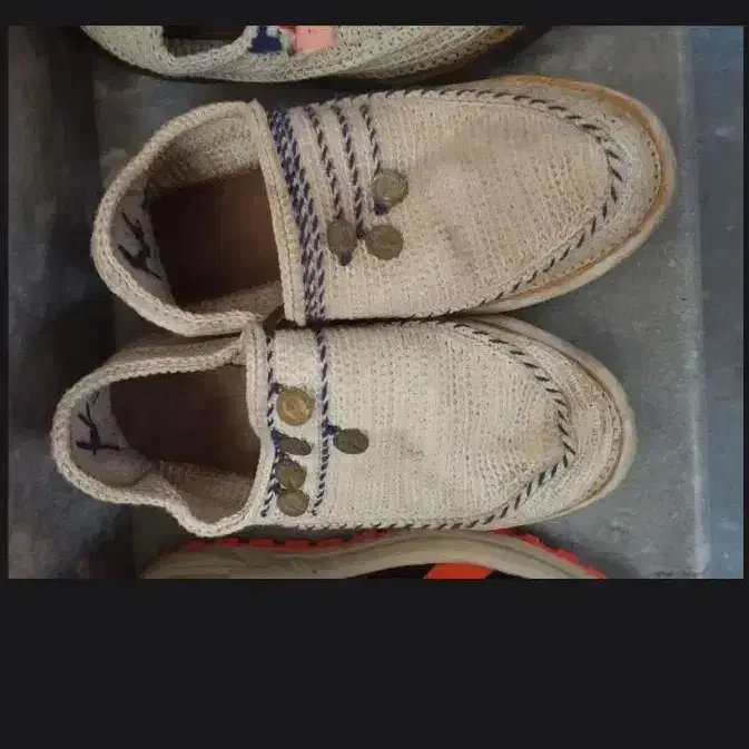 کتونی وگیوه درحد نو|کیف، کفش، کمربند|پاکدشت, حصار امیر|دیوار