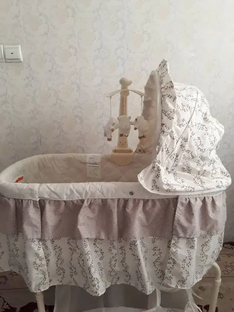 گهواره مارک|تخت و صندلی بچه|مشهد, رستگار|دیوار