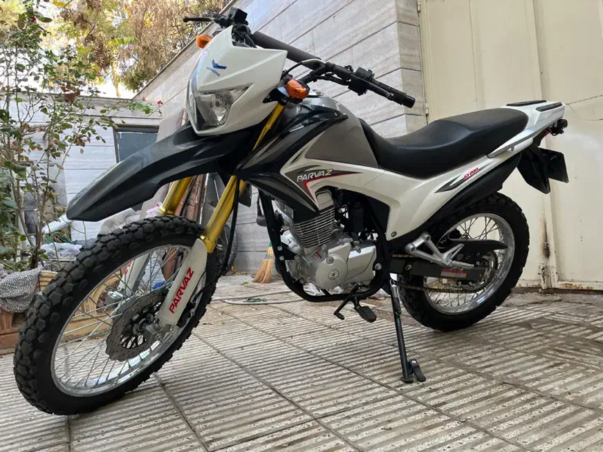 تریل پرواز مدل ۱۴۰۴|موتورسیکلت|سبزوار, فقیه سبزواری|دیوار