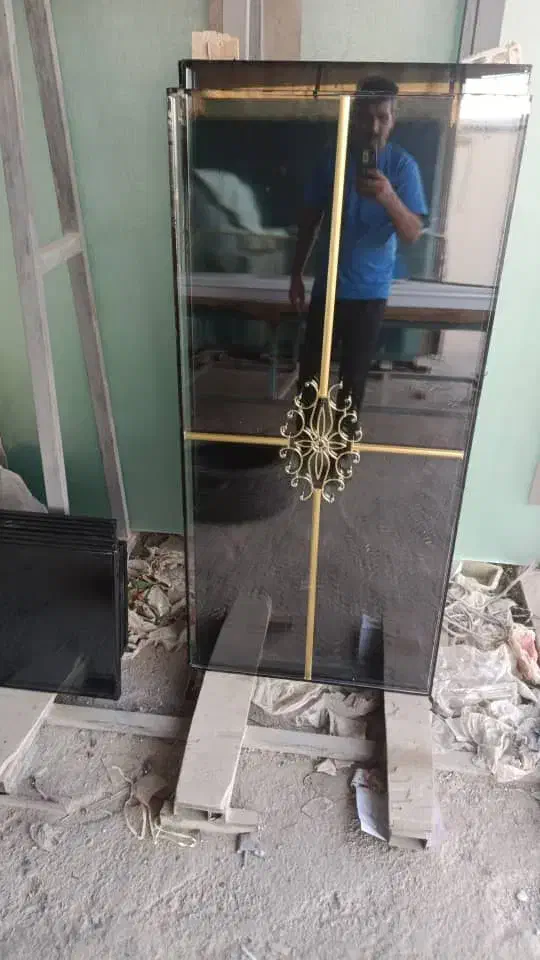 نصاب درب و پنجره|خدمات پیشه و مهارت|چابهار, |دیوار