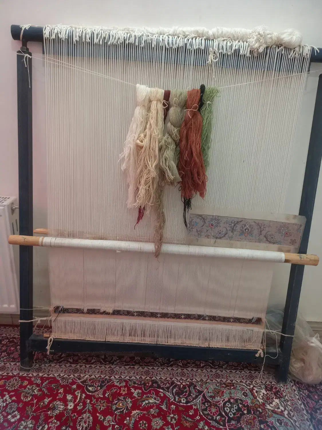 دار قالی|صنایع دستی و سایر لوازم تزئینی|اصفهان, قلعه جوم|دیوار