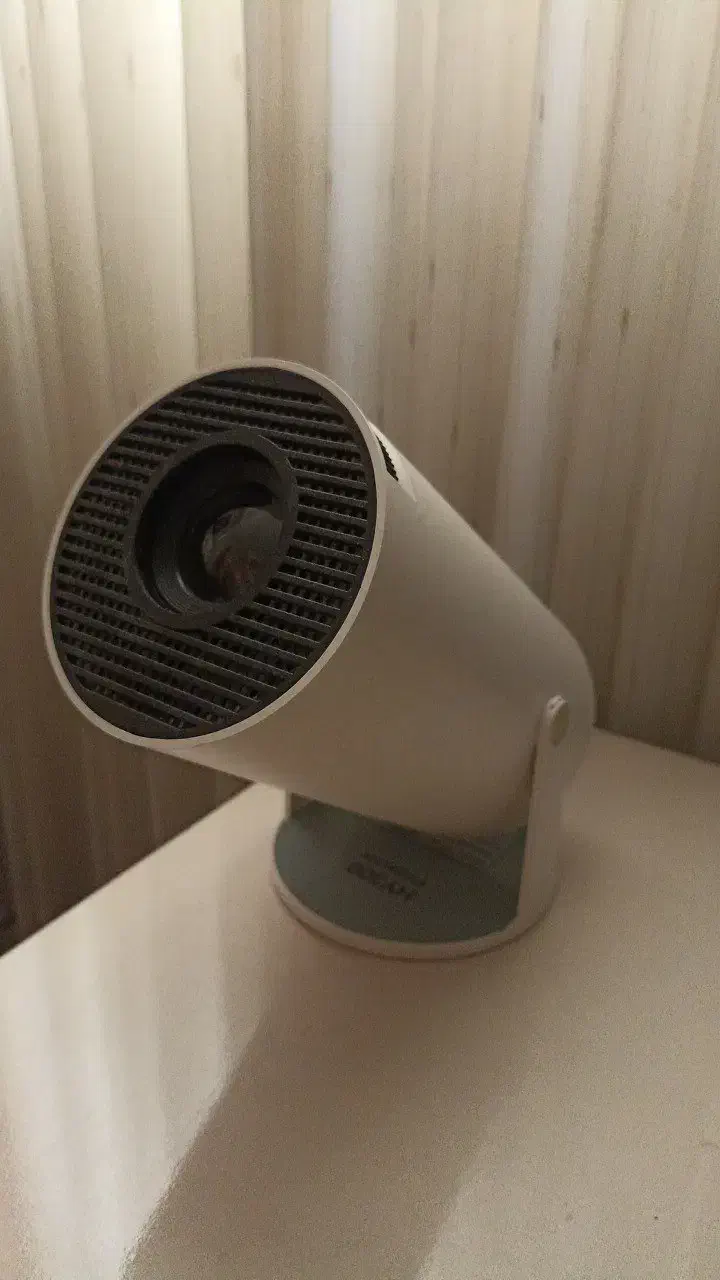 فروش انواع مدل ویدیو پروژکتور|تلویزیون و پروژکتور|بیرجند, |دیوار