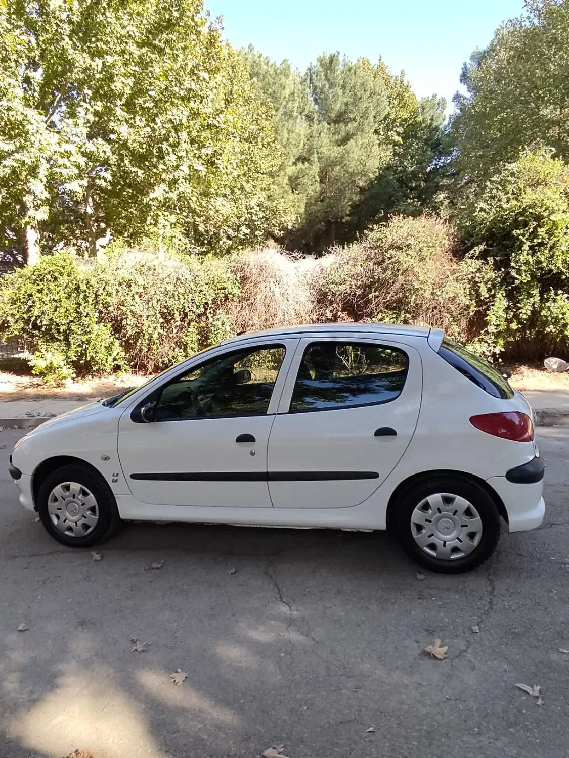 پژو ۲۰۶ تیپ ۵|خودرو سواری و وانت|خرمآباد, |دیوار