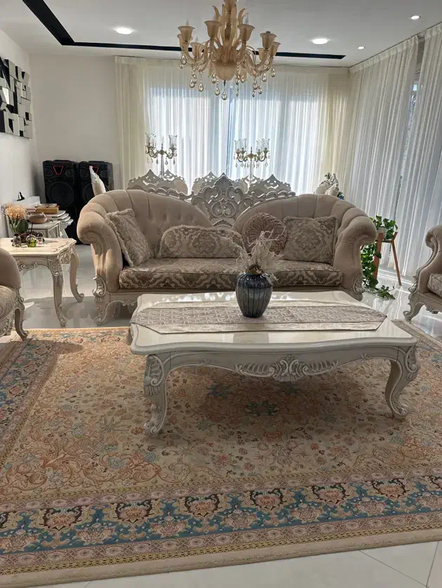 مبلمان نیمه سلطنتی و نهار خوری ۸ نفره بسیار شیک|مبلمان خانگی و میز عسلی|ساری, |دیوار