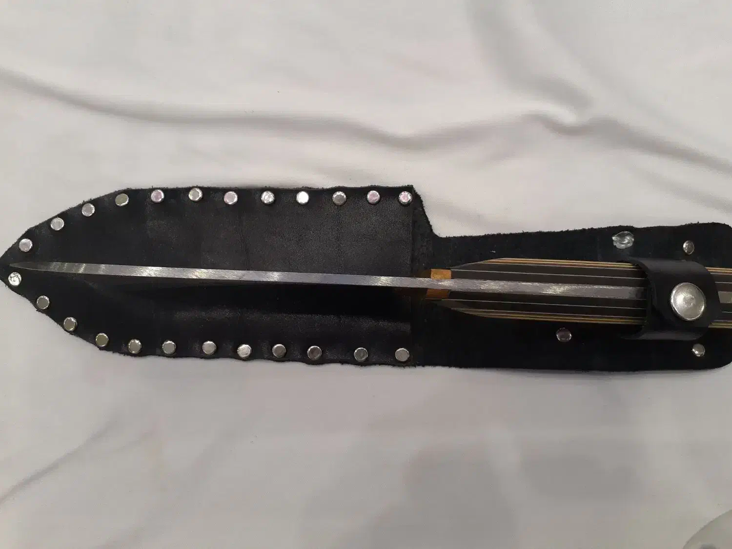 چاقو|کوهنوردی و کمپینگ|برخوار, |دیوار