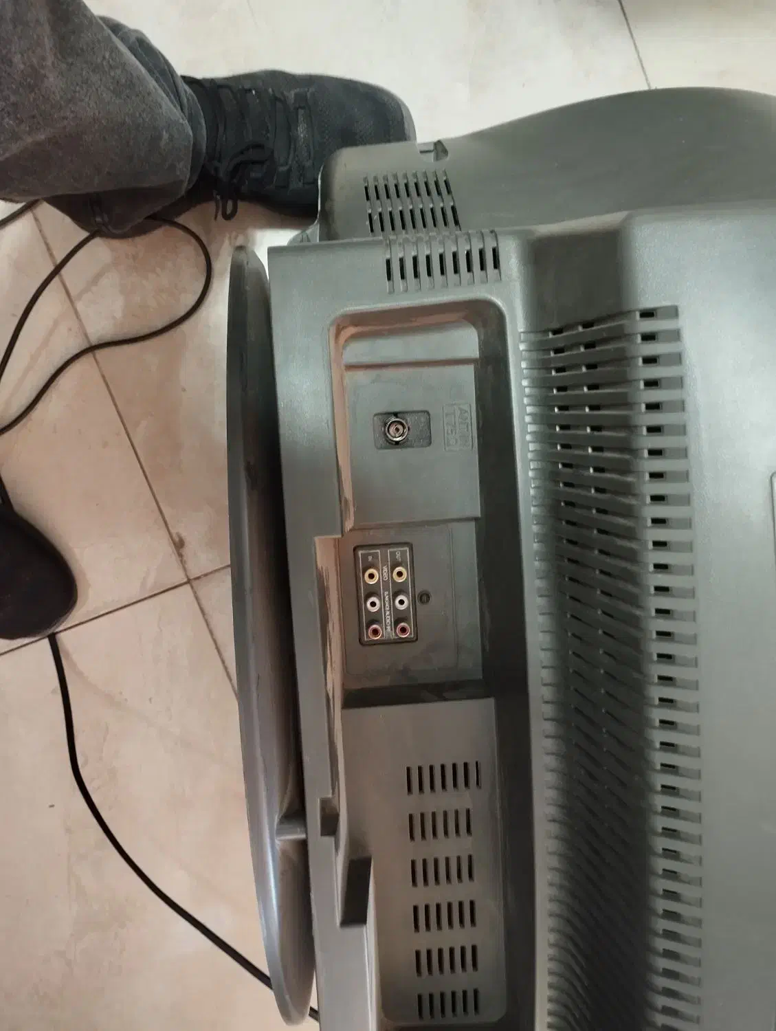 تلویزیون ال جی 21|تلویزیون و پروژکتور|اقبالیه, |دیوار