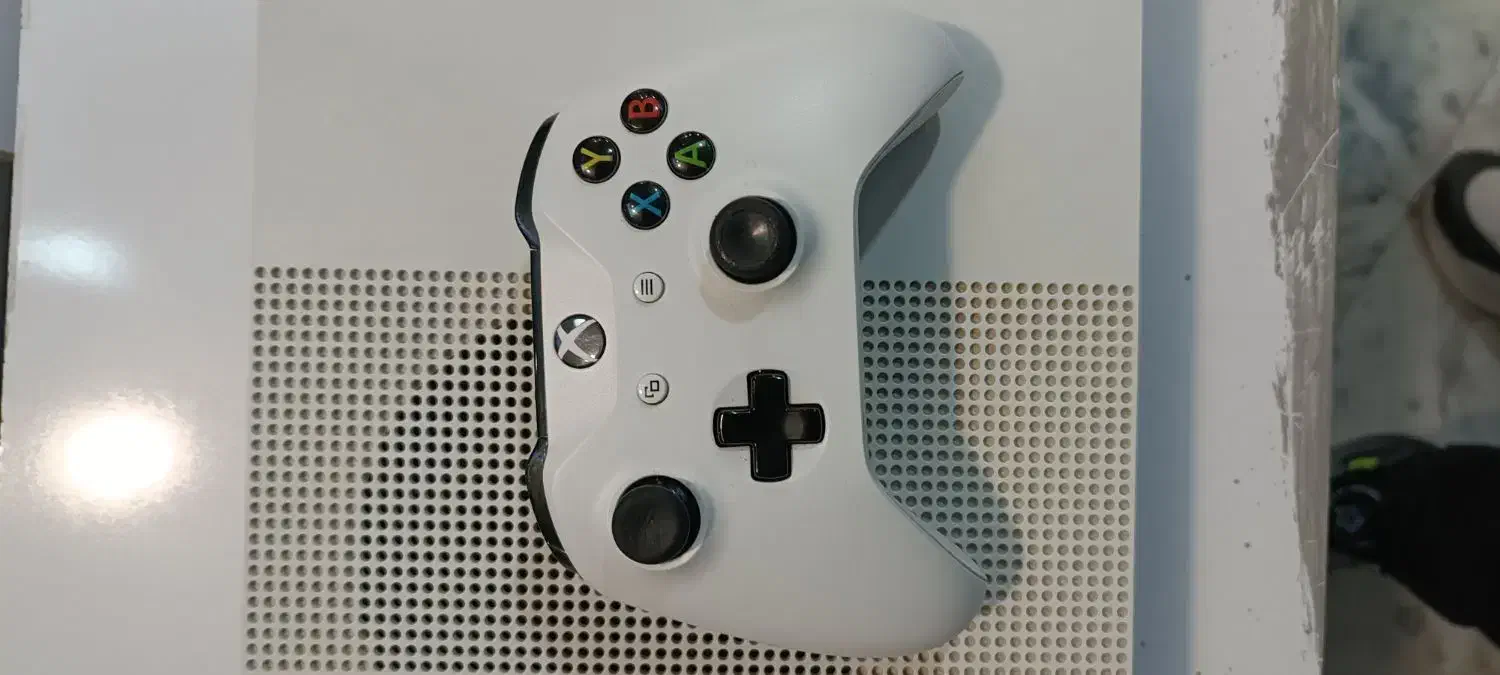 فروش Xbox One S فول گیم|کنسول، بازی ویدئویی و آنلاین|سنندج, |دیوار