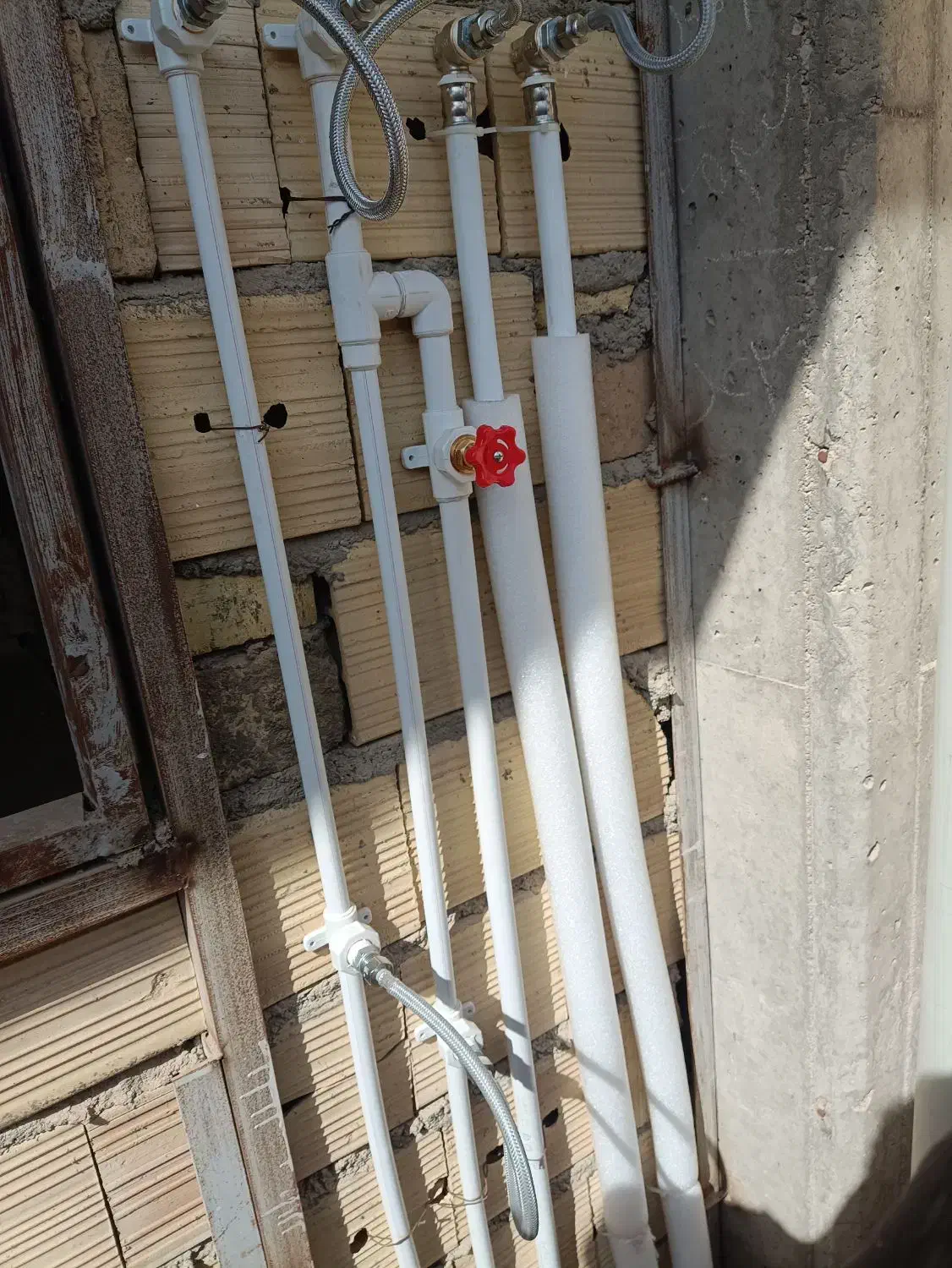 تعویض آبگرمکن لوله کشی آب و فاضلاب|آبگرمکن، پکیج، شوفاژ|تاکستان, |دیوار