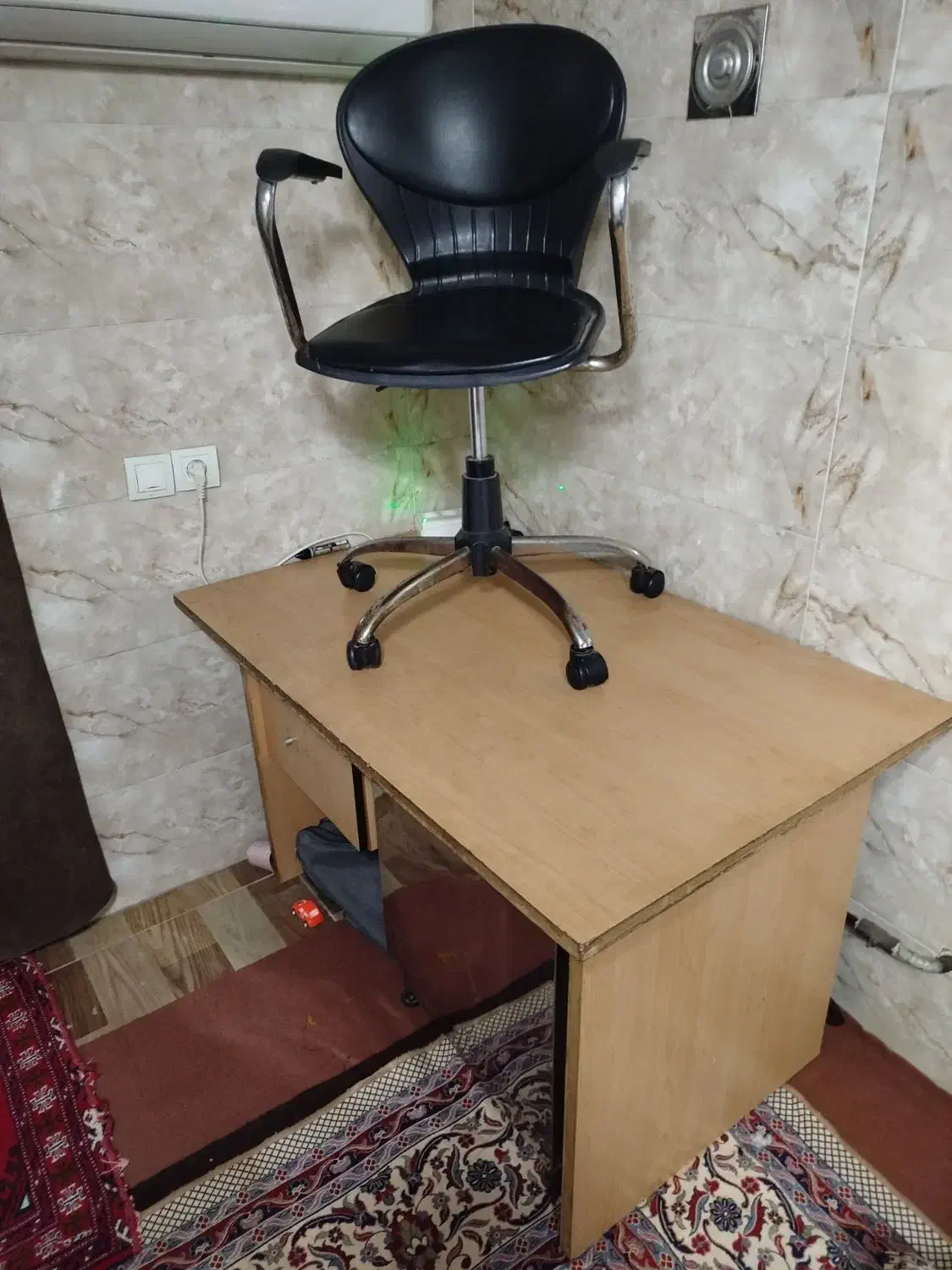 میز و صندلی|صندلی و نیمکت|آق قلا, |دیوار