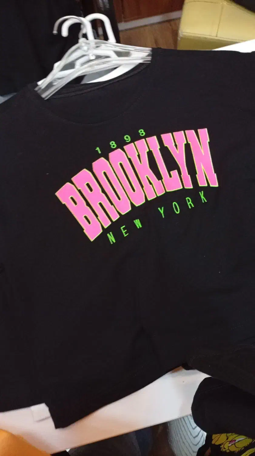 لباس|لباس|صدرا-فارس, فاز ۱|دیوار