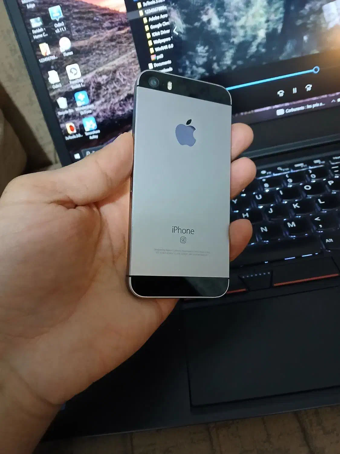 ایفون se 64g در حد|موبایل|مشهد, انصار|دیوار