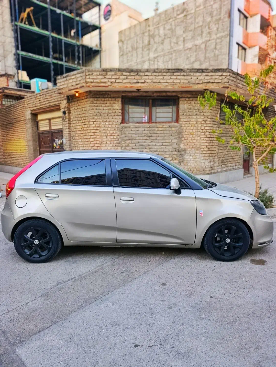 MG 3|خودرو سواری و وانت|سبزوار, ولیعصر (نجار آباد)|دیوار