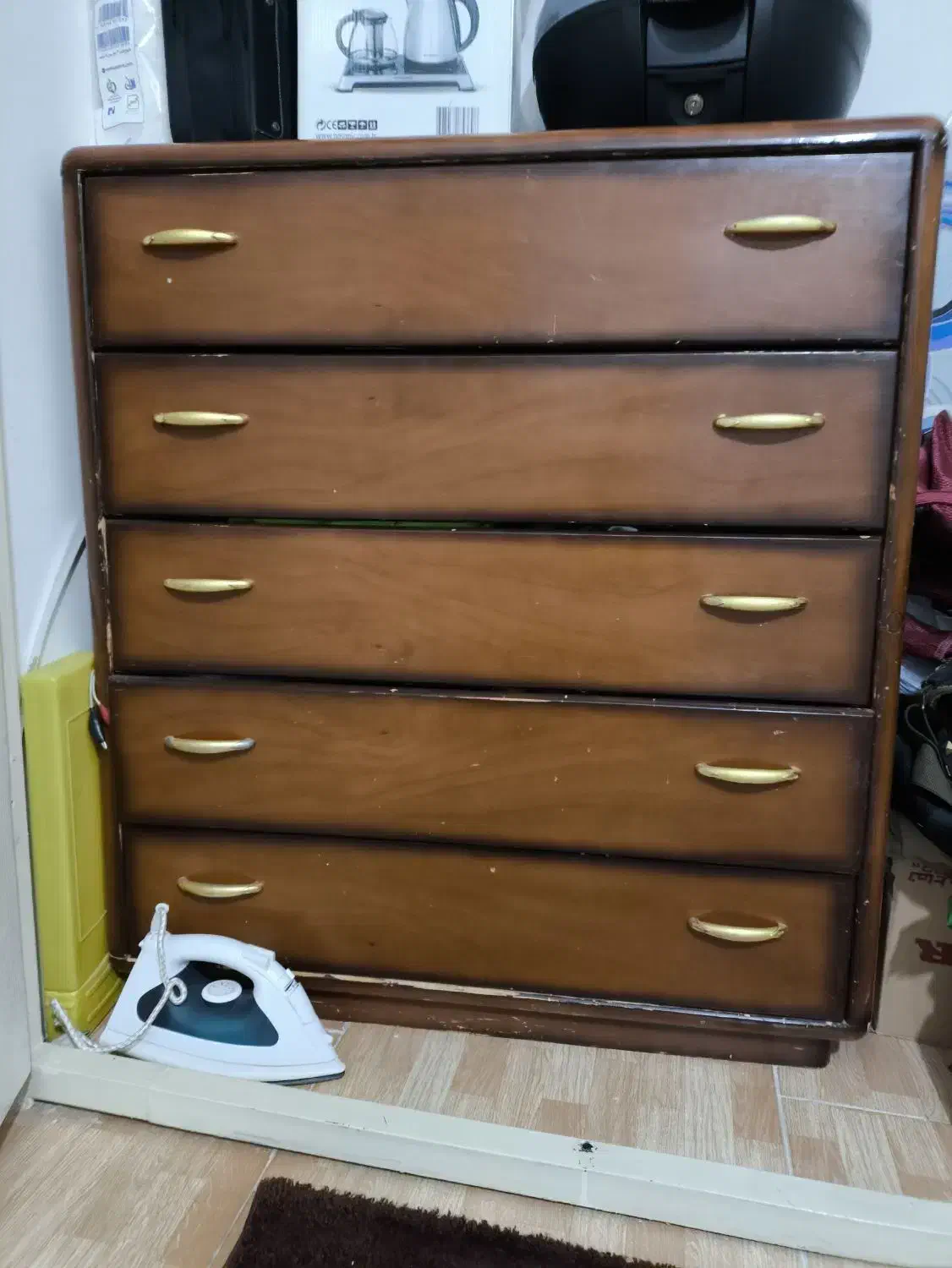 دراور سالم|جاکفشی، کمد، دراور|سمنان, |دیوار